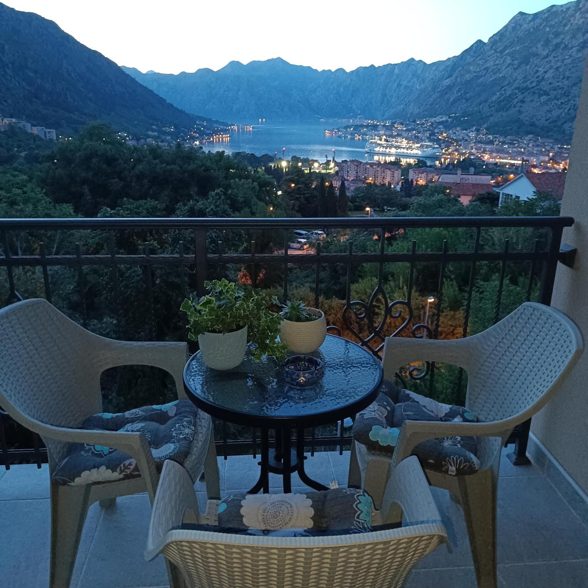 Radgost Kotor Apartments Extérieur photo