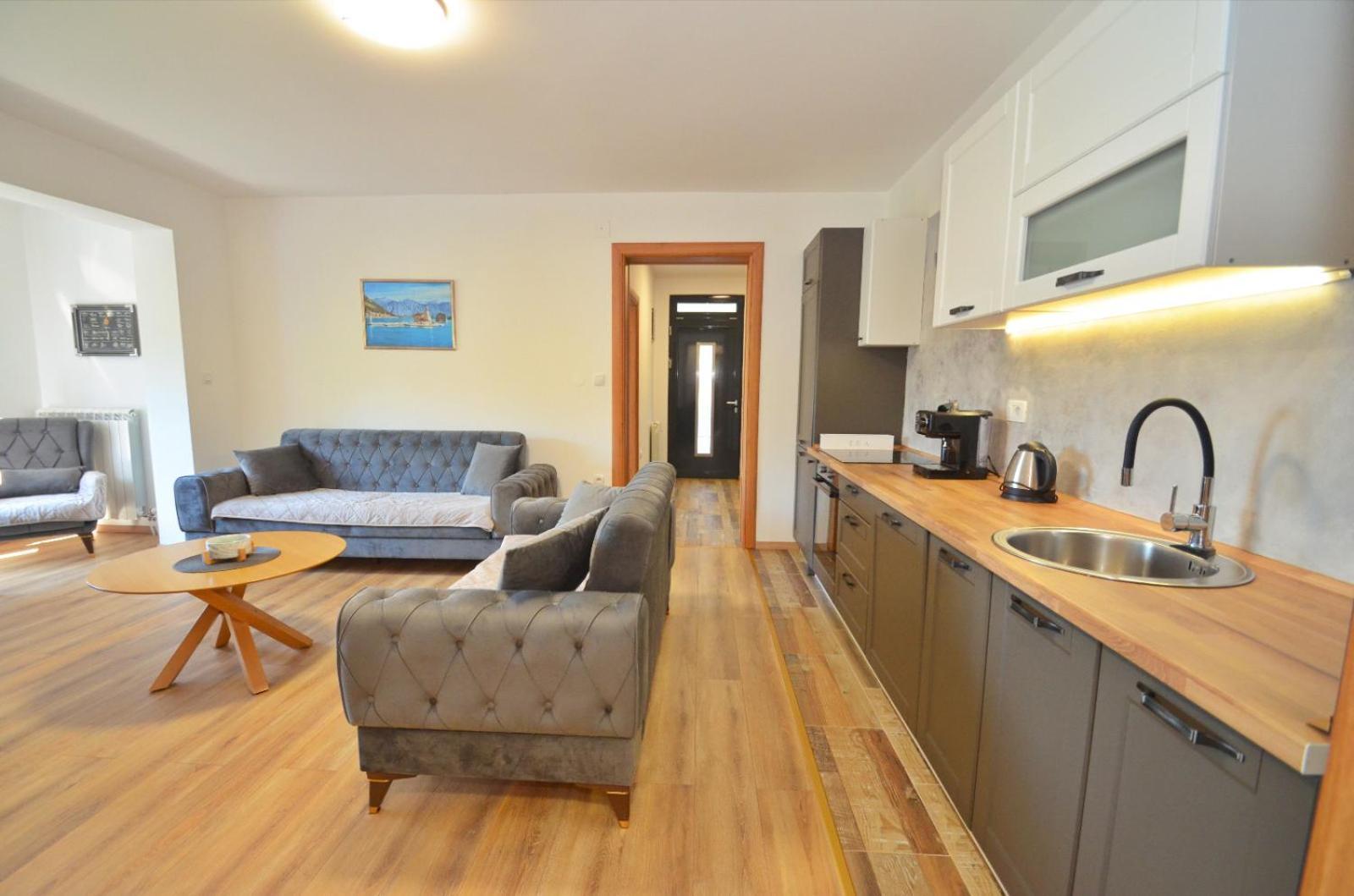 Radgost Kotor Apartments Extérieur photo