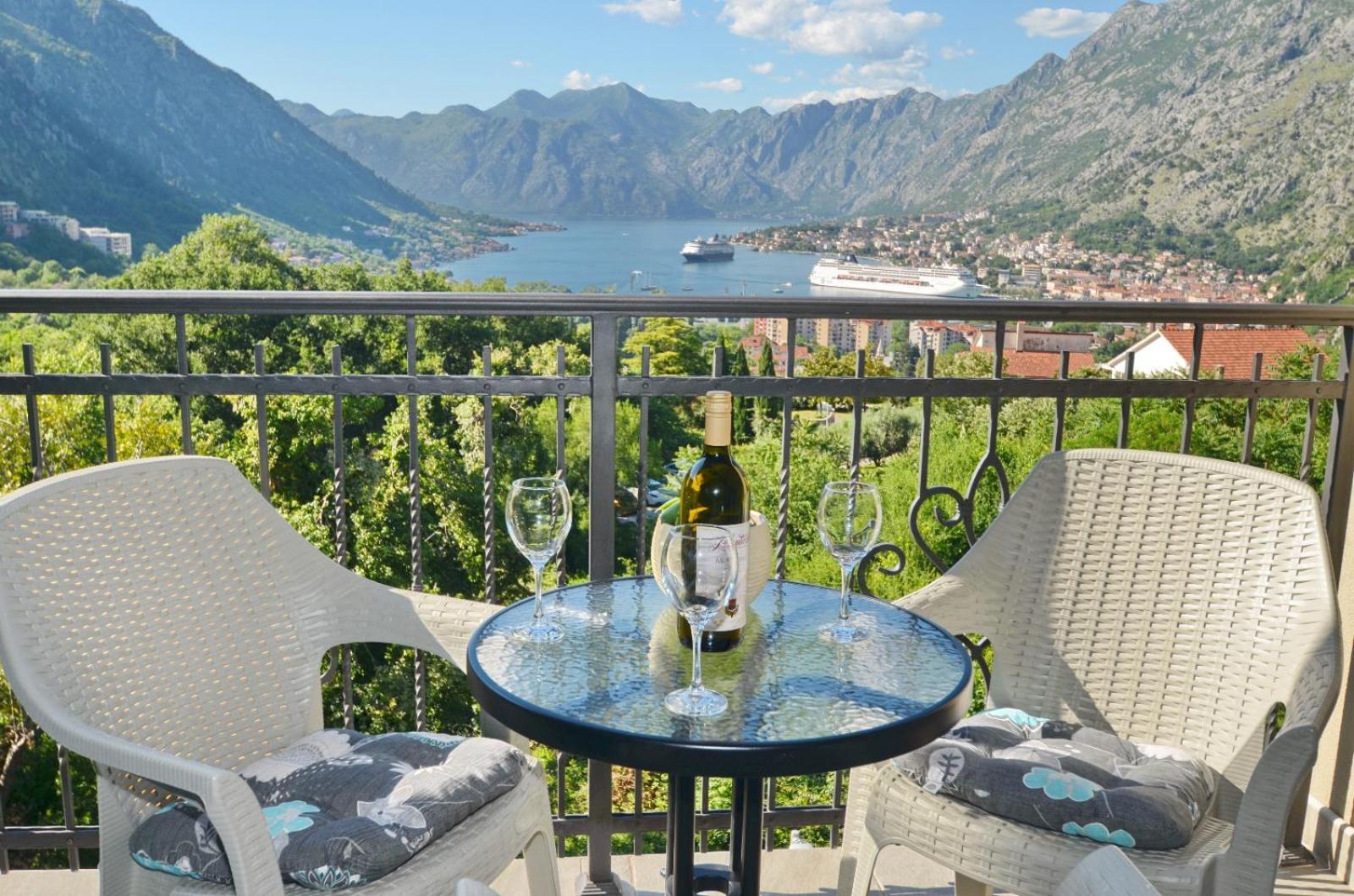 Radgost Kotor Apartments Extérieur photo
