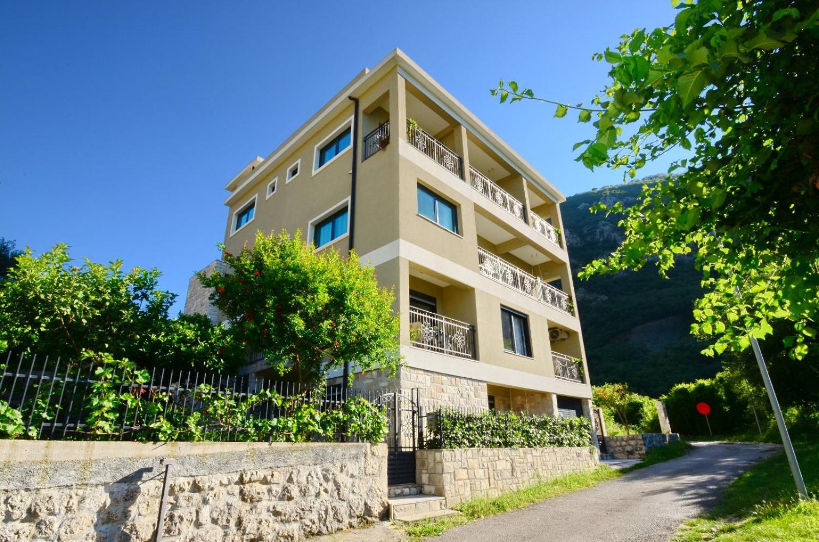 Radgost Kotor Apartments Extérieur photo