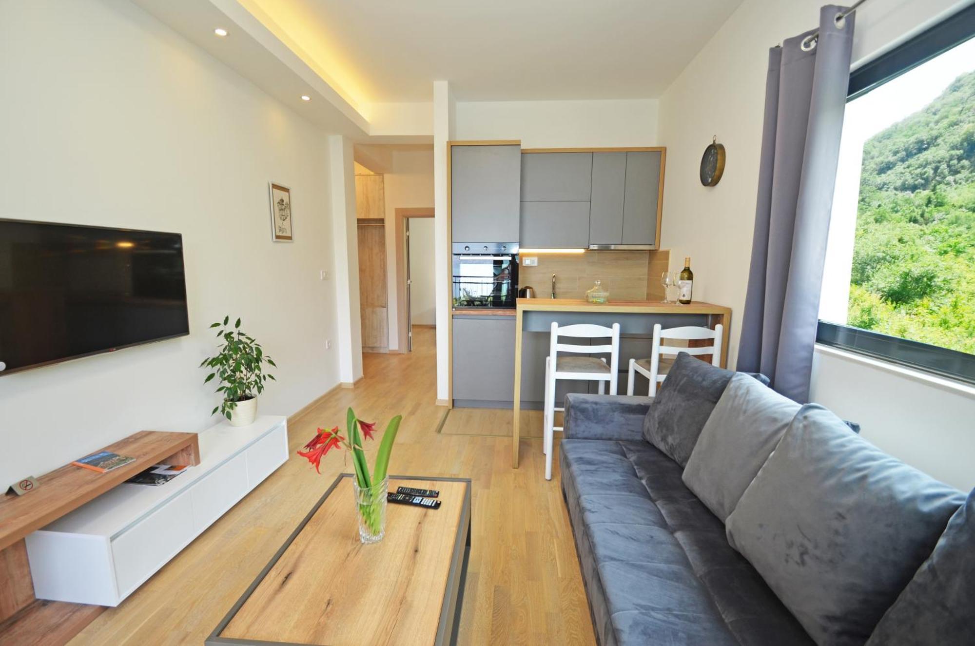 Radgost Kotor Apartments Extérieur photo